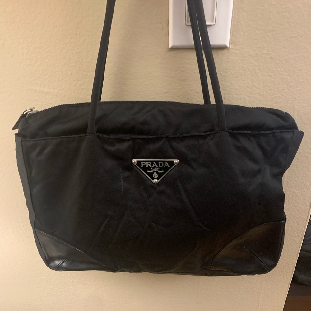 Prada Auth Sleek Black Tote w Shoulder Straps